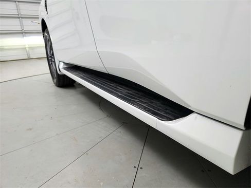 New 2026 Nissan Armada Platinum Reserve image 44