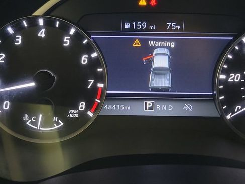 Used 2024 Nissan Frontier SV RWD image 2