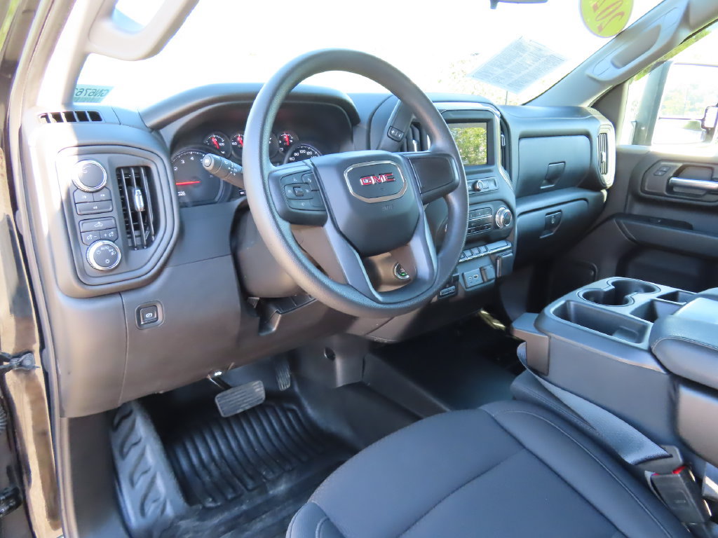 Used 2024 GMC Sierra 2500 Pro AWD/4WD image 21