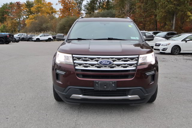 Used 2018 Ford Explorer XLT AWD/4WD image 8