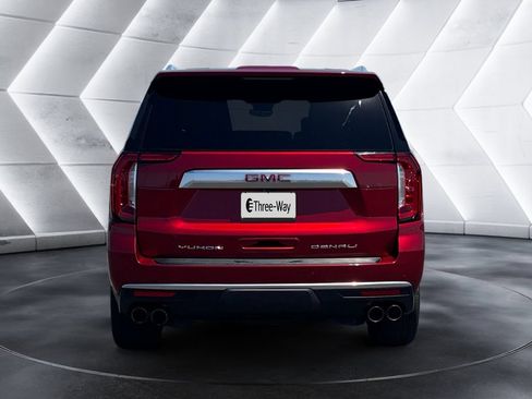 Certified 2024 GMC Yukon Denali w/ Denali Reserve Package AWD/4WD image 4