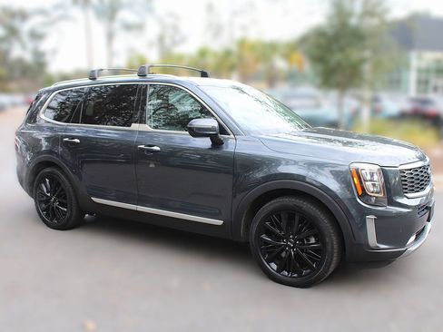 Used 2020 Kia Telluride SX w/ SX Prestige Package image 16
