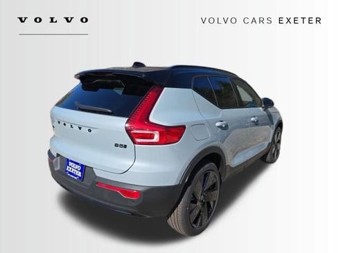 New 2026 Volvo XC40 B5 Ultra w/ Climate Package AWD/4WD image 7