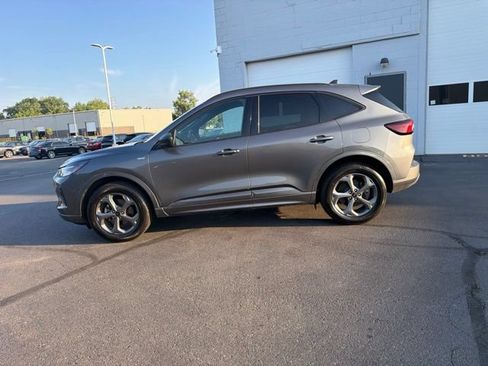 Used 2024 Ford Escape ST-Line AWD/4WD image 18