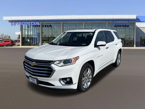 Used 2018 Chevrolet Traverse High Country AWD/4WD image 1