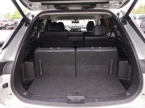 Used 2025 Mitsubishi Outlander SE AWD/4WD image 7