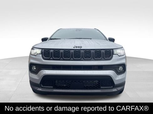 New 2026 Jeep Compass Latitude image 2