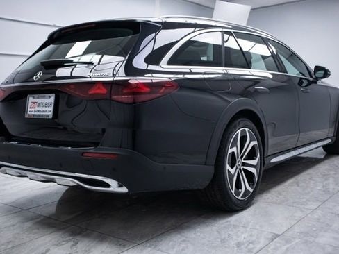 Used 2025 Mercedes-Benz E 450 4MATIC All-Terrain Wagon image 10