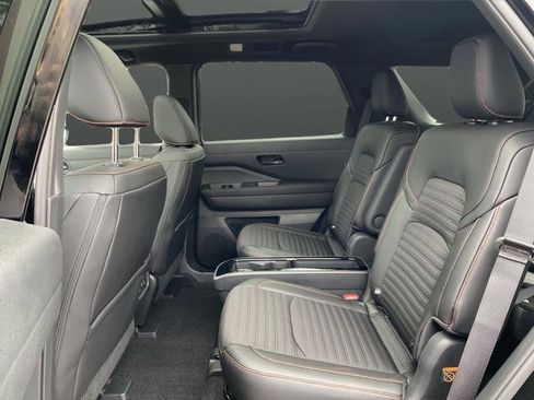 New 2026 Nissan Pathfinder Rock Creek image 30