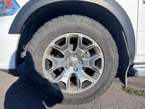 Used 2017 RAM 1500 Limited image 47