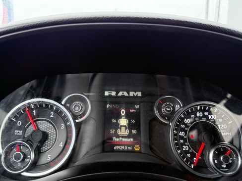 Used 2024 RAM 2500 Big Horn w/ Off Road Package image 15