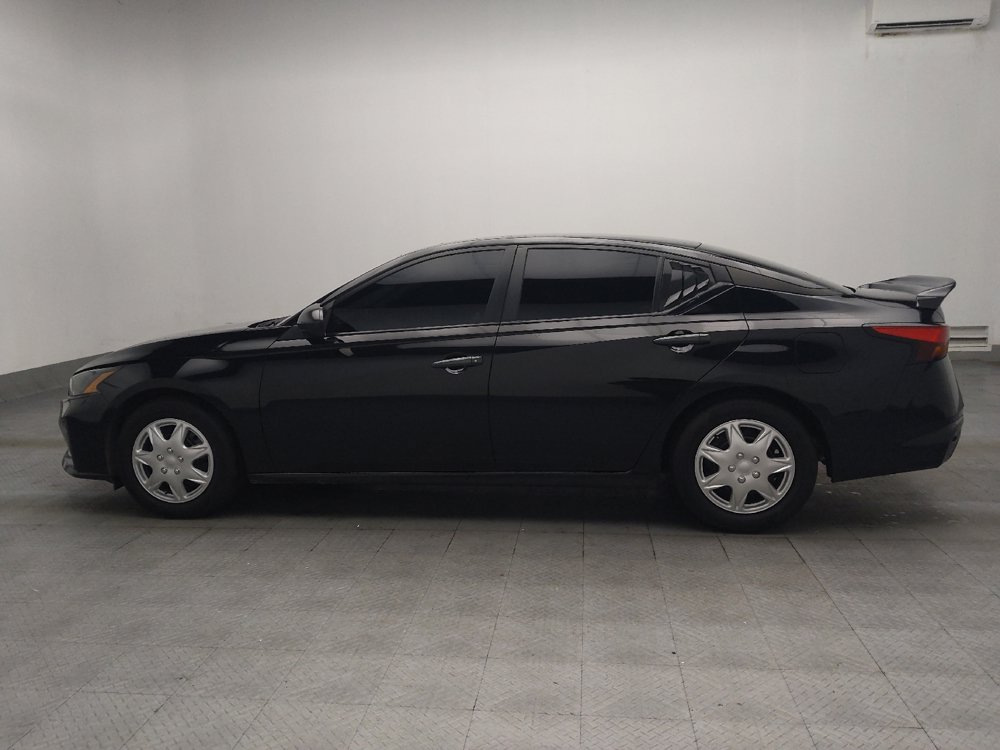 Used 2024 Nissan Altima 2.5 S FWD image 3