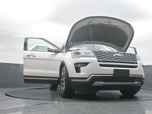 Used 2018 Ford Explorer Platinum AWD/4WD image 58