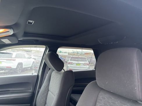 Certified 2024 Dodge Durango SXT image 12