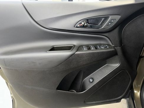 Certified 2024 Chevrolet Equinox LT w/ LPO, Floor Liner Package image 4