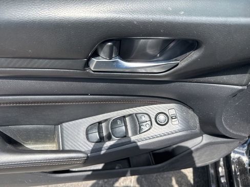 Used 2020 Nissan Altima 2.5 SR FWD image 29