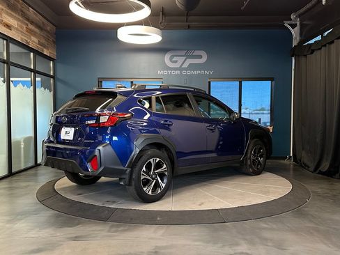 Used 2024 Subaru Crosstrek 2.5i Sport AWD/4WD image 3