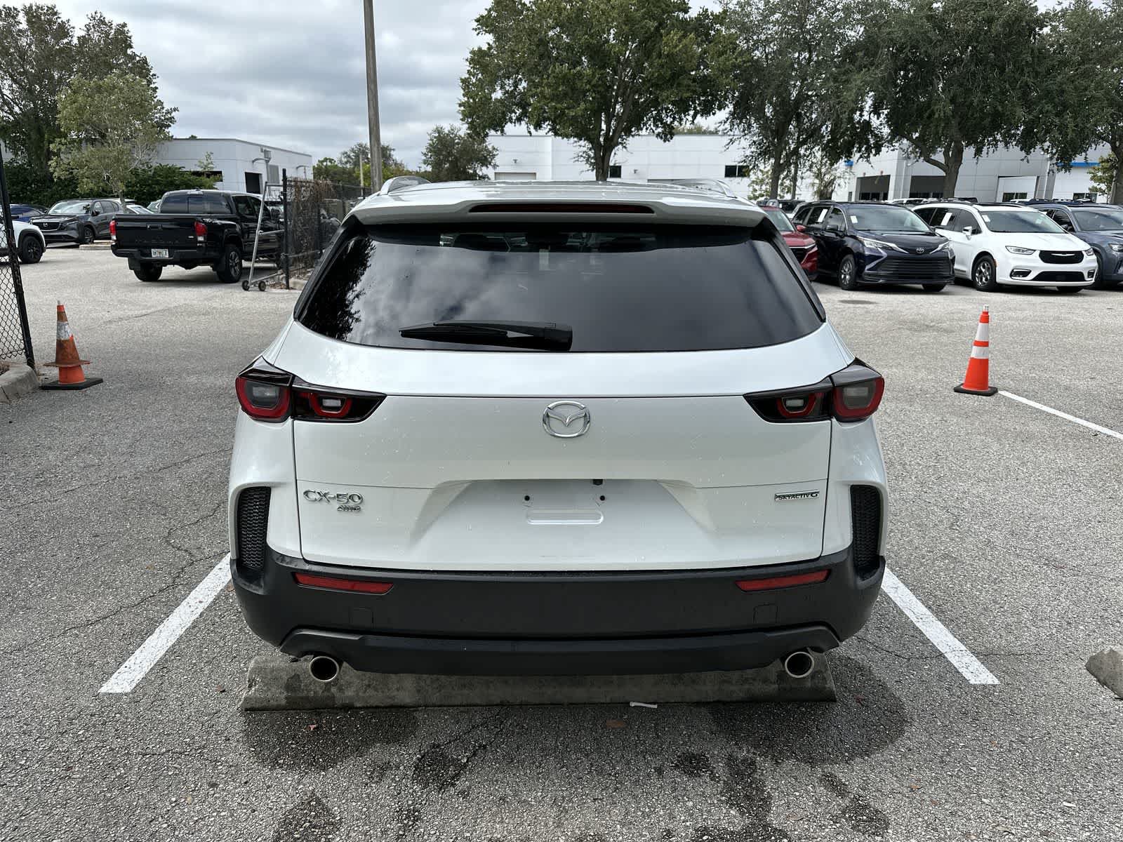 Used 2024 MAZDA CX-50 AWD 2.5 S w/ Accent Package image 7