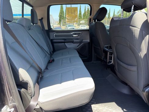 Used 2020 RAM 1500 Big Horn RWD image 12