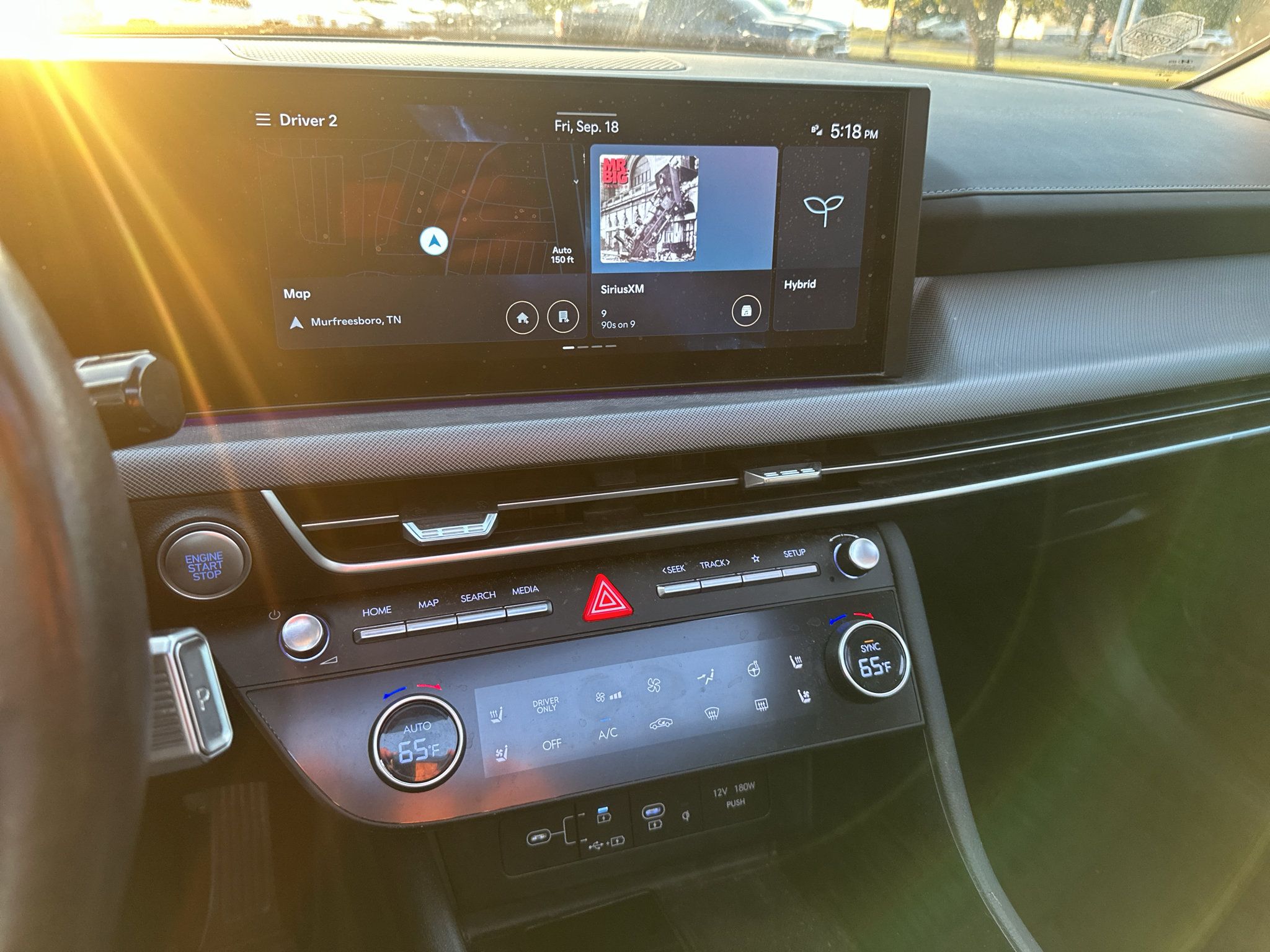 Used 2025 Hyundai Sonata Limited FWD image 28