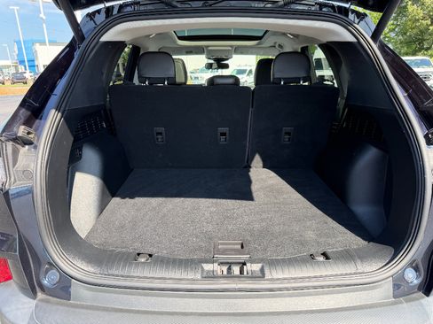 Used 2021 Ford Escape Titanium w/ Titanium Elite Package AWD/4WD image 14