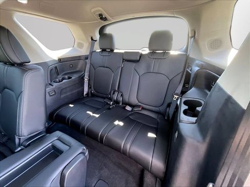 New 2026 Honda Pilot Touring image 28
