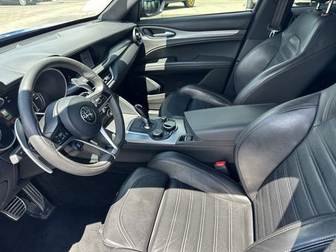 Used 2018 Alfa Romeo Stelvio Ti Sport AWD/4WD image 11