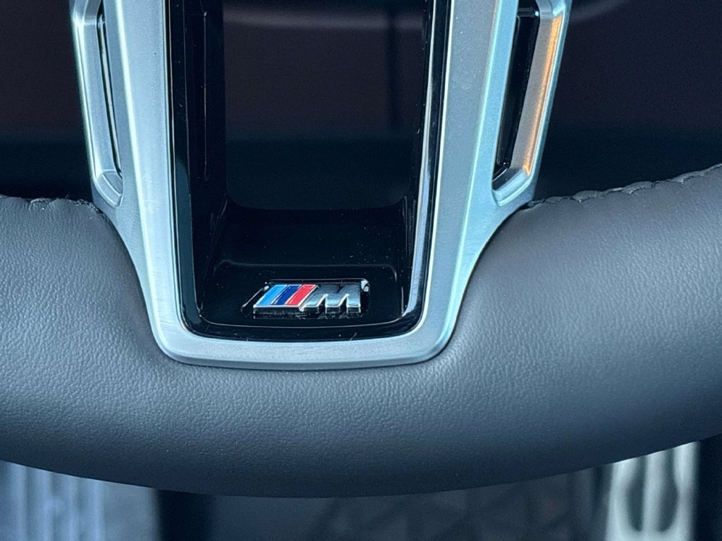 Used 2024 BMW X2 xDrive28i w/ M Sport Package AWD/4WD image 30