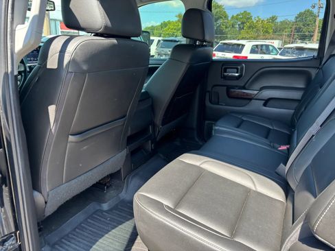 Used 2016 GMC Sierra 2500 SLT w/ Duramax Plus Package AWD/4WD image 12