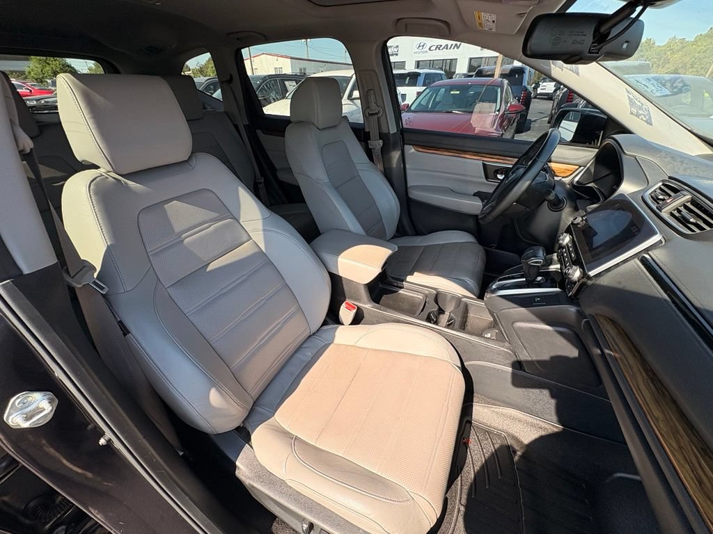 Used 2017 Honda CR-V Touring image 31