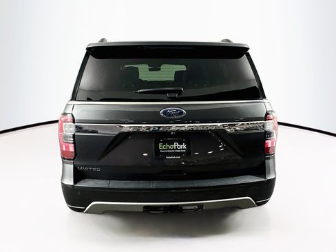 Used 2018 Ford Expedition Max Limited w/ Equipment Group 301A RWD image 3