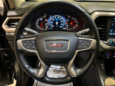 Used 2019 GMC Acadia Denali w/ Technology Package image 25