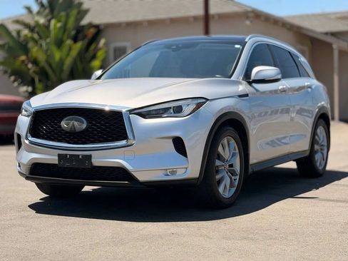 Used 2021 INFINITI QX50 Luxe FWD image 4