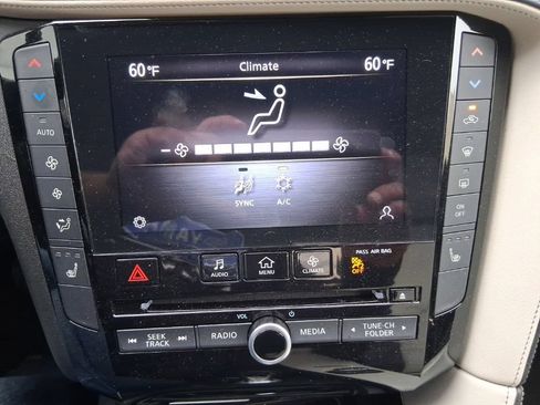 Certified 2023 INFINITI QX55 Luxe w/ Cargo Package AWD/4WD image 21