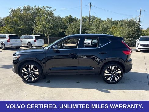 Used 2024 Volvo XC40 B5 Ultimate AWD/4WD image 8