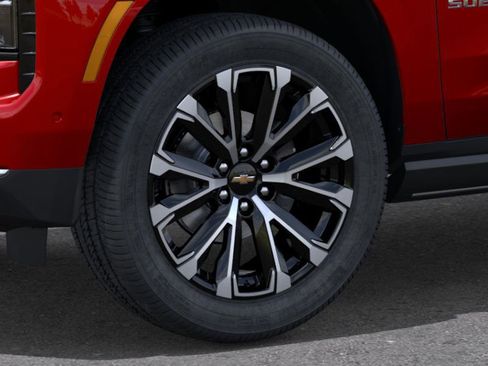 New 2025 Chevrolet Suburban High Country image 9