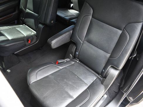 Used 2020 GMC Yukon XL SLT AWD/4WD image 23