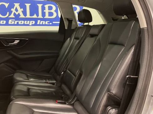 Used 2019 Audi Q7 3.0T Premium Plus image 39