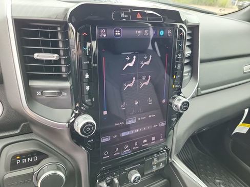 New 2026 RAM 1500 2WD Crew Cab image 16