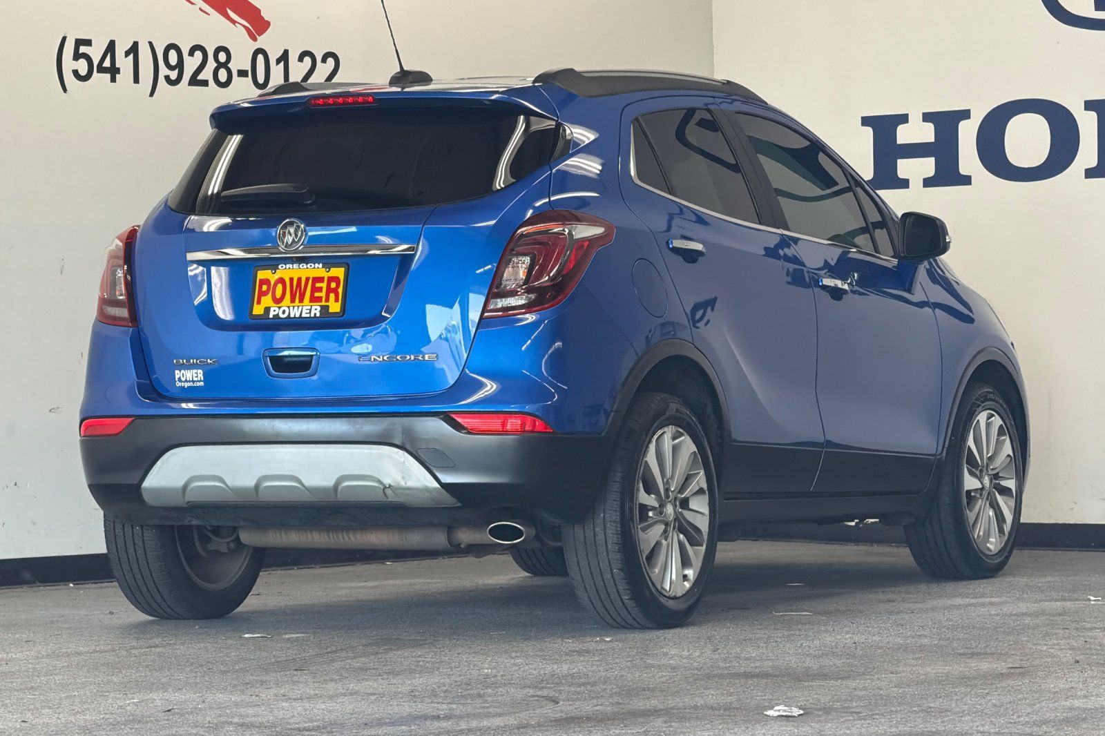 Used 2017 Buick Encore Preferred FWD image 3