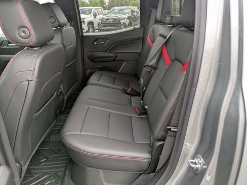 New 2026 Chevrolet Colorado Z71 w/ Technology Package image 14