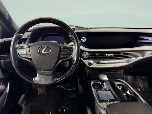 Used 2018 Lexus LS 500 AWD image 12