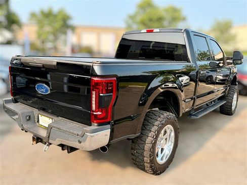Used 2018 Ford F250 XLT w/ XLT Value Package AWD/4WD image 5