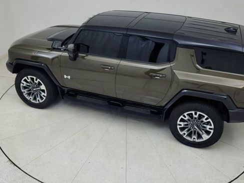 Used 2025 GMC Hummer EV 2X w/ LPO, Cargo Utility Package image 79