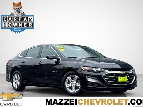 Used 2023 Chevrolet Malibu LT FWD image 1