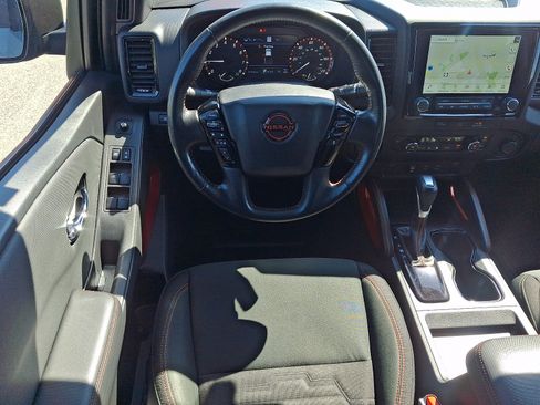 Used 2024 Nissan Frontier PRO-4X w/ Technology Package AWD/4WD image 11