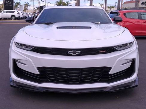 Used 2021 Chevrolet Camaro SS image 2