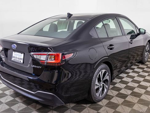 Used 2025 Subaru Legacy Premium AWD/4WD image 17