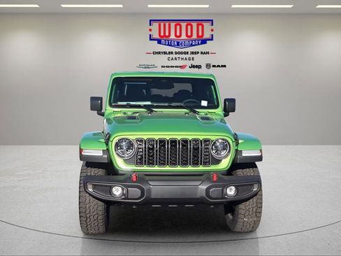 New 2026 Jeep Gladiator Rubicon w/ Steel Power Dome Hood Package AWD/4WD image 15