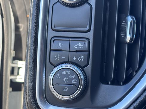 Used 2020 GMC Sierra 1500 SLT w/ SLT Premium Plus Package image 30